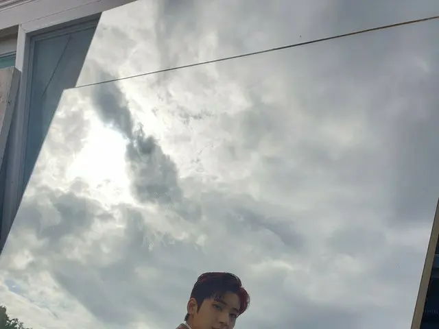 [JT Official] SEVENTEEN, RT pledis_17: [17'S Wonwoo] Feeling a lot of clouds