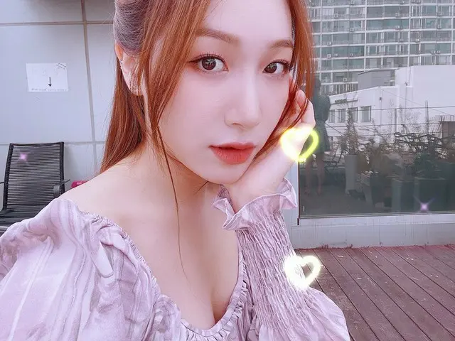 [T Official] LABOUM, [#So-yeon] Latte, Go for it this week. Everyone becareful n