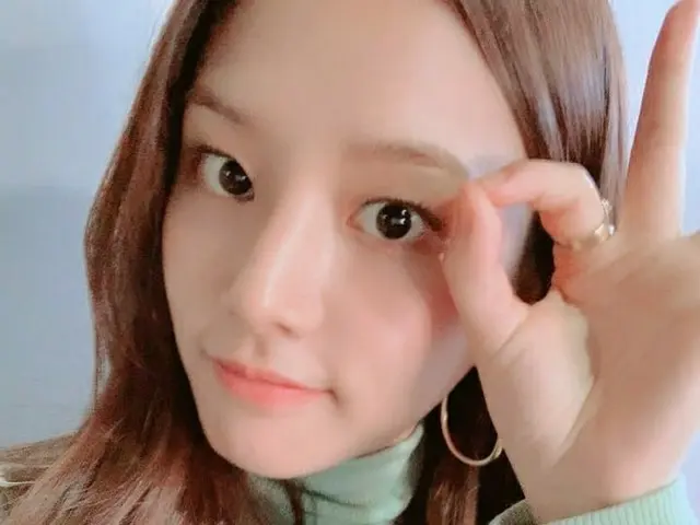 [T Official] LABOUM, [#Solbin] Latte I had a hard time today ❣ #LABOUM #LABOUM #