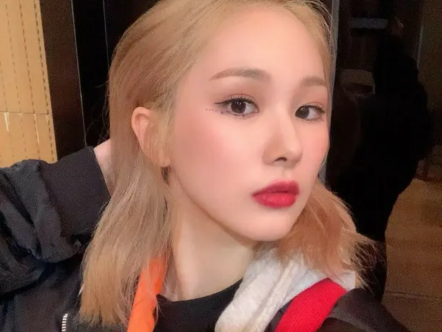 [T Official] EVERGLOW, [#Lost child] Didn't I come out a little today? !! ?? !! 