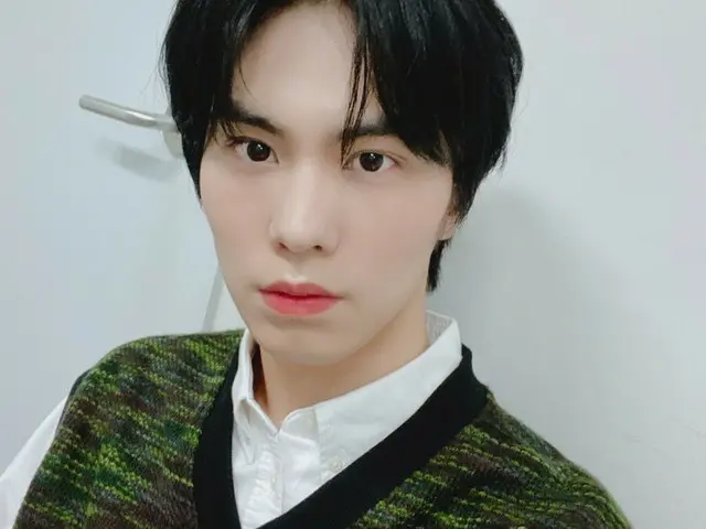 [T Official] ASTRO, selfie selfie #Yo-yo.