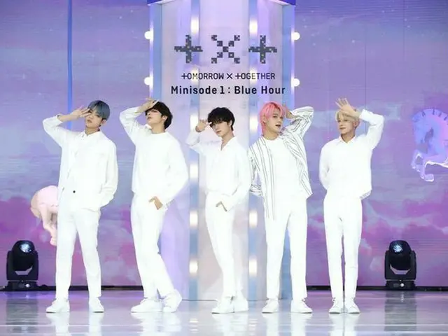 TOMORROW X TOGETHER, new album exceeded 300,000 in the first week. As expected o