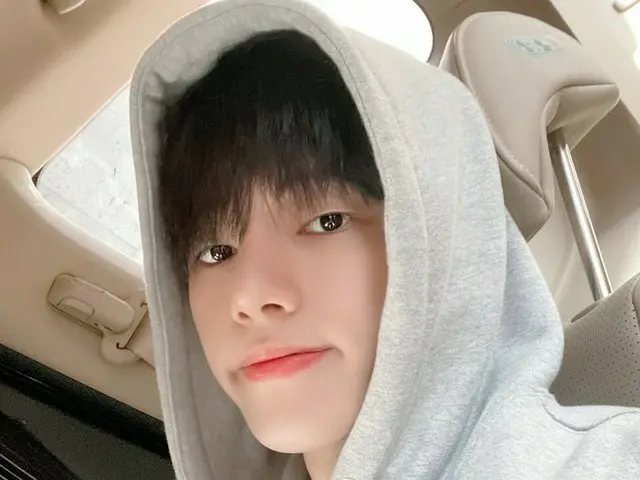[T Official] ATEEZ, [#Wooyoung] Atiny Go for it today (The photo was taken while