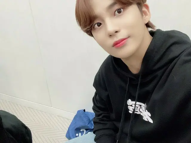 [T Official] ATEEZ, [#Jungho] Hongjun variant livestock 😊 Of course, the presen