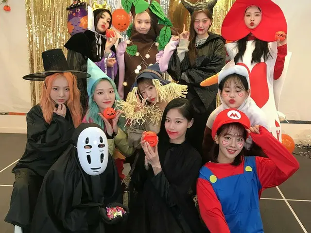 [T Official] LOONA (Loona), soon at 12:30 pm (KST) #LOONA sortie on TBS "Fact St