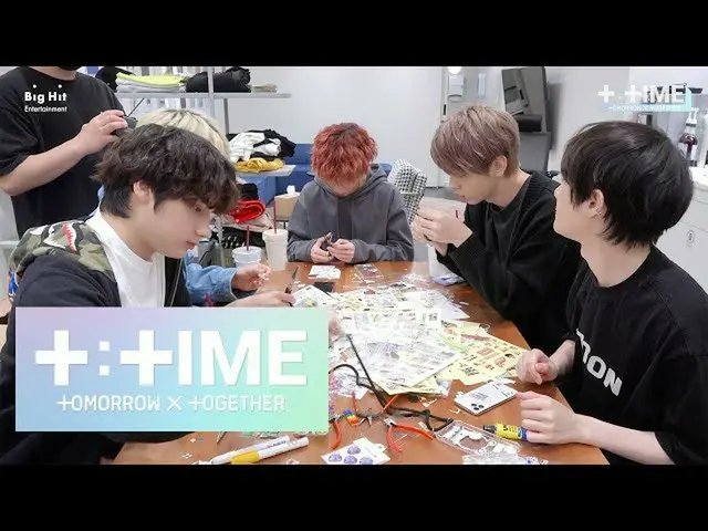 [Official] TXT, [T: TimE] Let's Decorate Our Phones! --TXT (TOMORROW X TOGETHER)