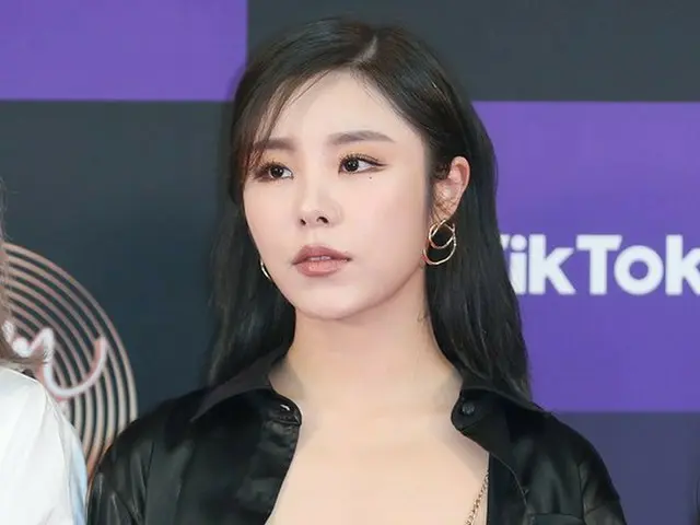 MAMAMOO Wheein goes to the hospital complaining of muscle pain. Future schedule 