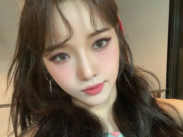 [TOfficial] fromis_9, [#Jison] The smell of rain is faintly nice. #gam_sun_list