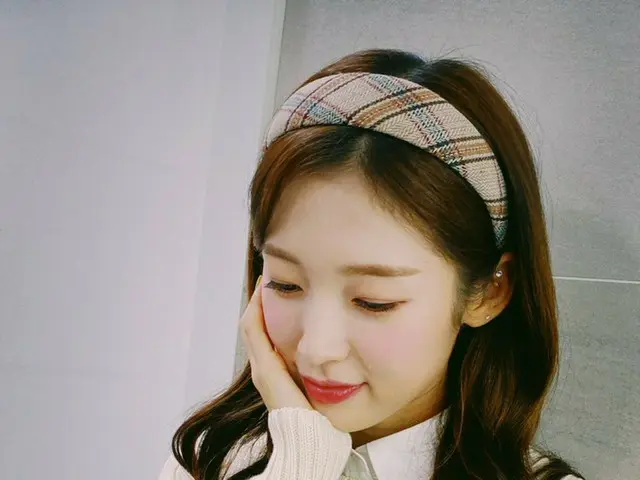 [T Official] OH MY GIRL, [#OhTimes] 201120 MUSIC BANK 📸 Cute 😆 Adorable 😍 Mir
