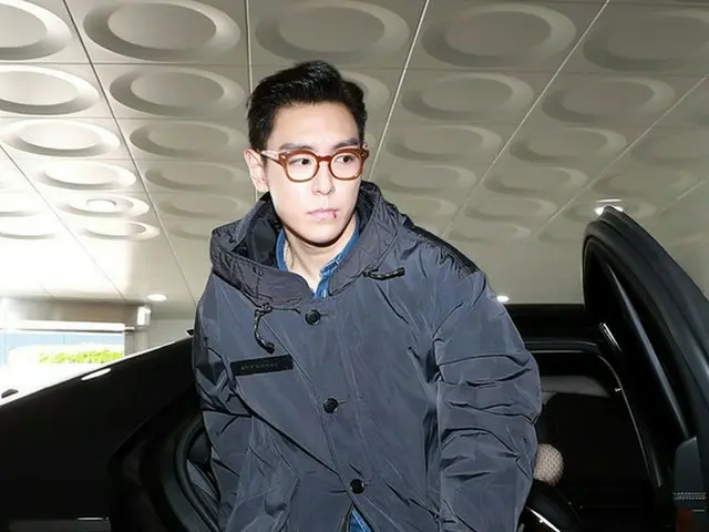 T.O.P (BIGBANG) new post is trending. A flood of comments on the photos of makin