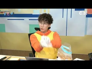 [Official] BTOB, #36 Highlight 02 --The doctor silver wearing an apron.  