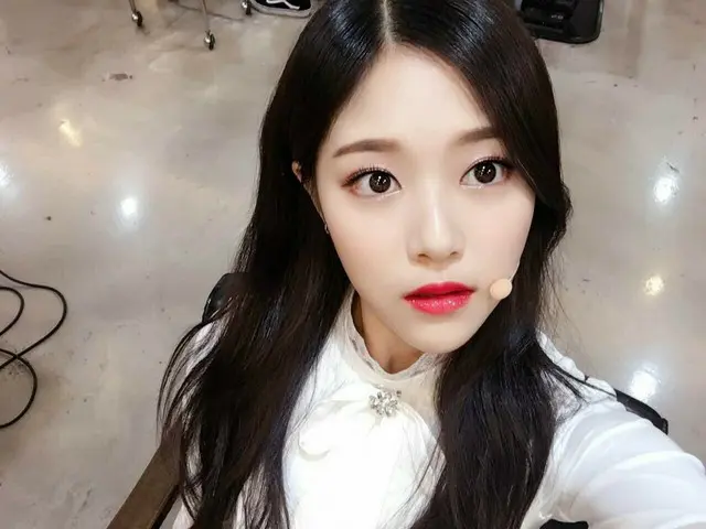 [T Official] LOONA, [#HyunJin] Orbit 1/3 It's been a while? Charmed :) #LOONA