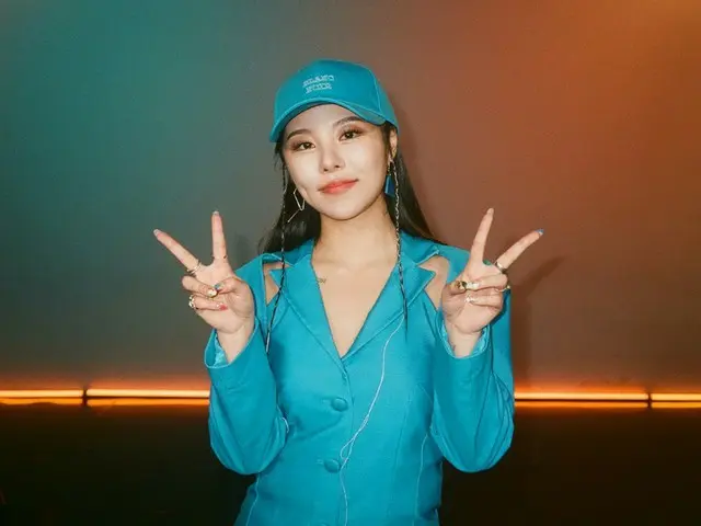 [T Official] MAMAMOO, RT M2MPD: Memories of April recorded with a film camera 📸I will be with M2 al