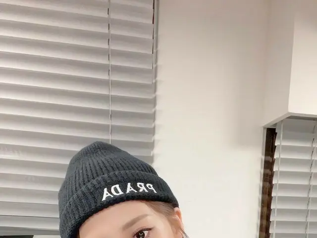 [T Official] MAMAMOO, [#MOON BYUL] Our Muumuu ”studio door night” Do not miss itAre you ready? after