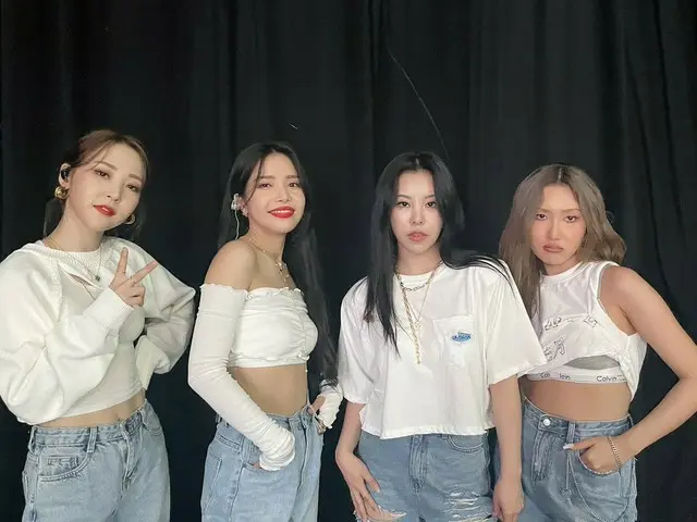 [T Official] MAMAMOO, [#MAMAMOO] We Muumuu, 7 o'clock after a while Busan OneAsia Festival 🙌🏻 perf