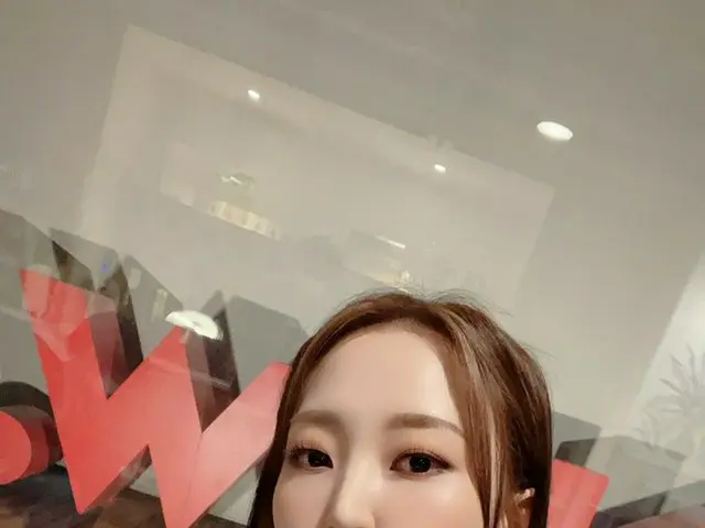 [T Official] MAMAMOO, [#MOON BYUL] After a while, 9 o'clock, Neighbor Now”studio” Door Night ”We Muu