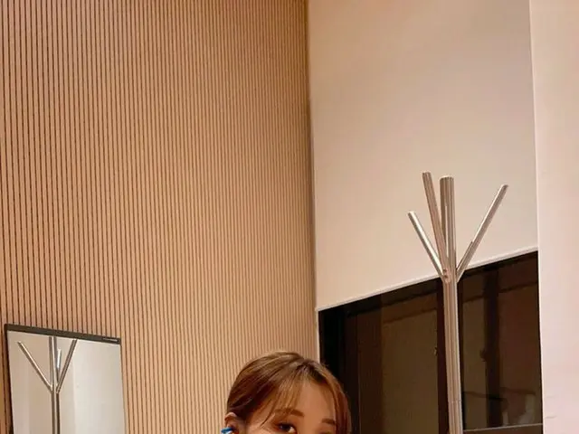 [T Official] MAMAMOO, [#MOON BYUL] After a while, 9 o'clock, Neighbor Now”studio” Door Night ”We, Mu