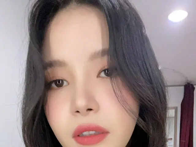 [T Official] MAMAMOO, [#Solar] We Muumuu, 5 o'clock after a while KBS2”President's ear is donkey's e