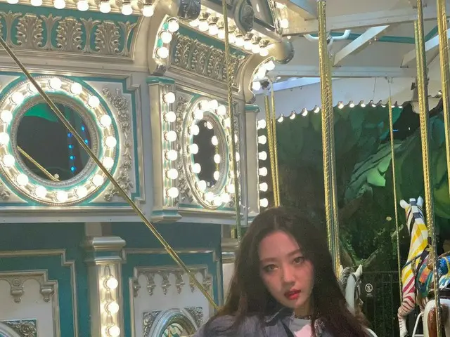 [T Official] LOONA (Loona), [#Eve / #Yves] Not Friends 👯♀️❤️ #LOONA #LOONA ..