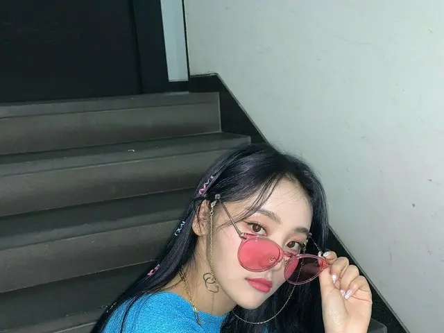 [T Official] LOONA (Loona), [#Frank / #JinSoul] I brought a behind-the-scenescut that I couldn't sol