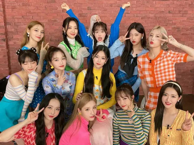 [T Official] LOONA (Loona), #LOONA's debut singles in Japan ”HULA HOOP” and”Star Seed ～ Kakusei ～” h