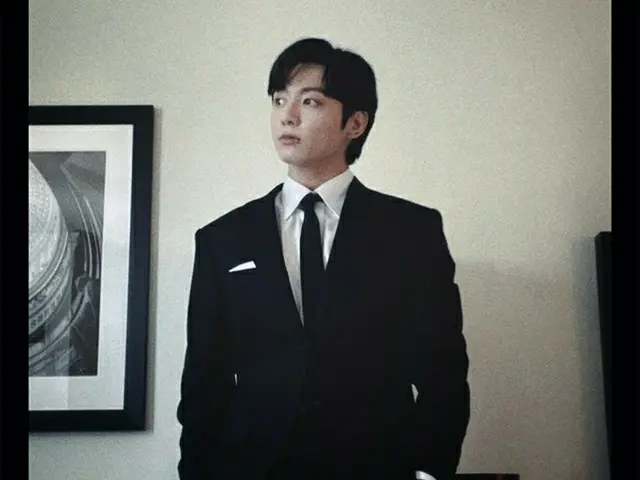 JUNG KOOK, sudden Instagram posting ”Delete all” to ”Explosion posting” became aHot Topic. .. ..