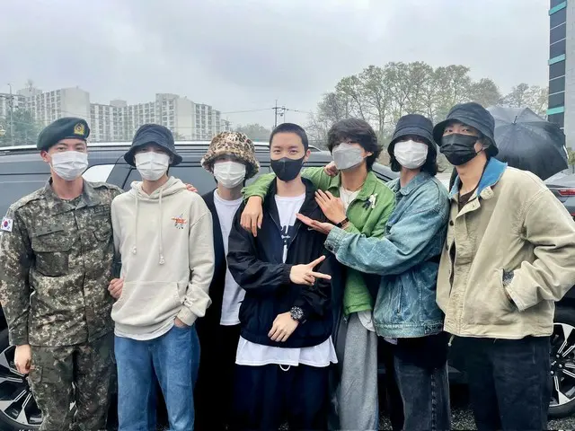BTS released the photo of the full members for  the first time in a while. . .