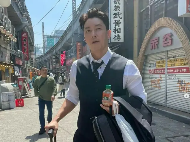Actor Shim Hyung Tak released the photo in Ueno. . 
