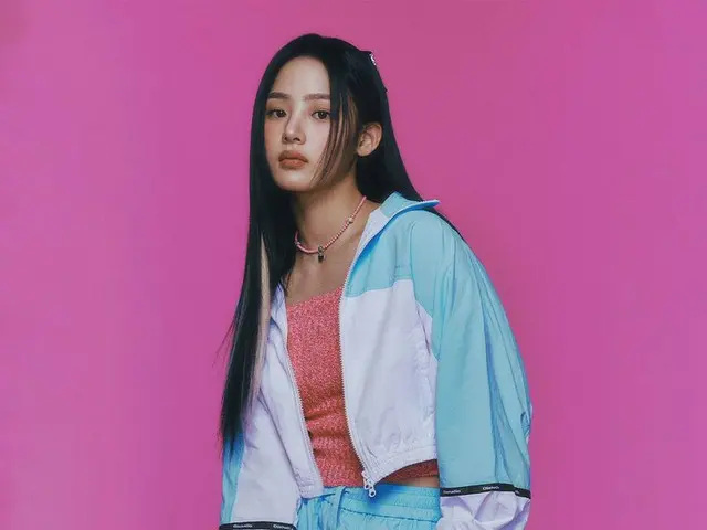 "NewJeans" MINJI released the photo @OiOi. . .