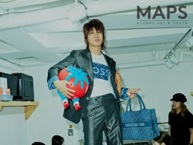 Tanaka (Kim Kyung Wook)  released the pictures. MAPS. . .