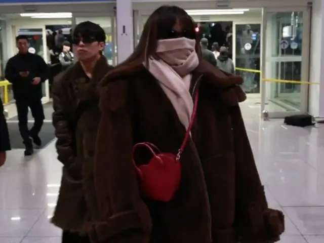 AKMU departs from Incheon International Airport for the Philippines to perform a