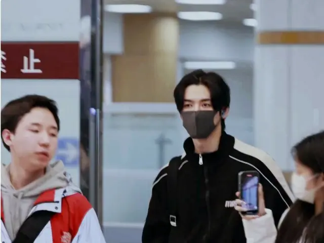 CRAVITY, returning from Japan to the country @ Gimpo International Airport.