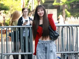 Yves goes to KBS for the pre-recording of ”MUSIC BANK”.