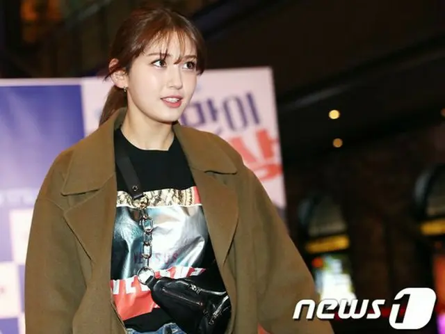 IOI former member Jeon Somi, attended VIP preview of movie 'That alone is myworld'. Seoul · Yongsan