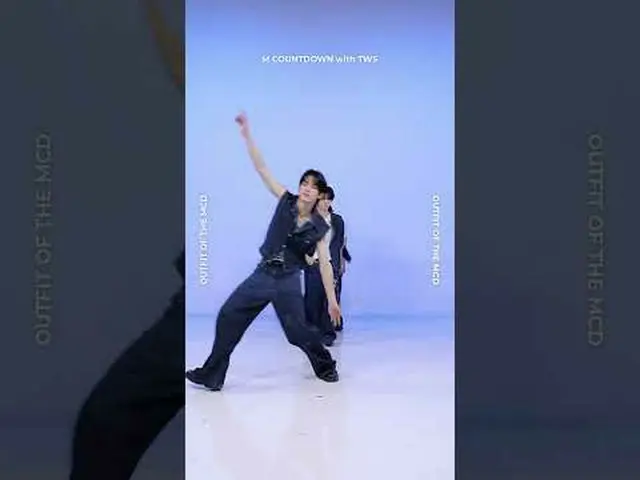 ▶Subscribe to Mnet YouTube: Like Facebook and Twitter for more k-pop news .