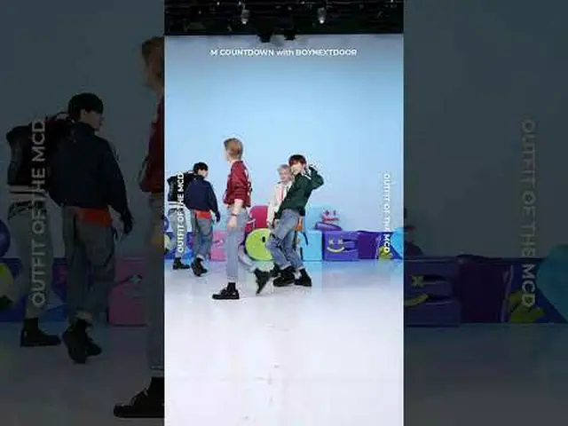 ▶Subscribe to Mnet YouTube: Like Facebook and Twitter for more k-pop news .