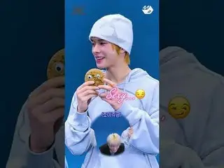 Turn Cookie🍪TWS_  and give it to a member who is confident in their abs (feat. 