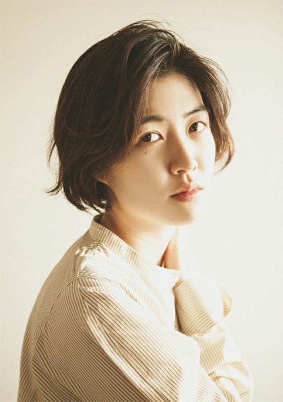 Shim Eun-kyung reveals her ambition on SNS regarding her appearance for the first time on a Japanese TV Series.