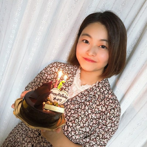 Akari, former member of "Nizi Project", celebrates her 16th birthday today (9/3)