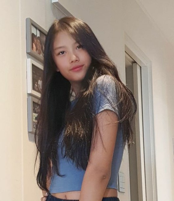 Jessie, the daughter of soccer player Lee Dong-gook, completed beauty.