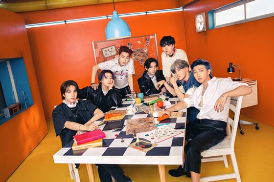 "BTS", single CD "Butter" concept photo released