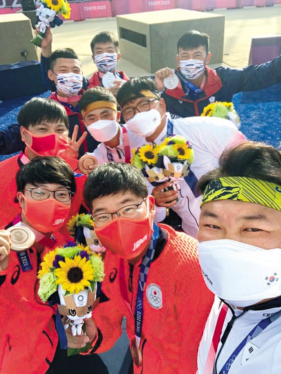 "Let's take a picture together" Men's archery Korean captain's suggestion, "Smile of Japan and Korea" This is the spirit of the Olympics.