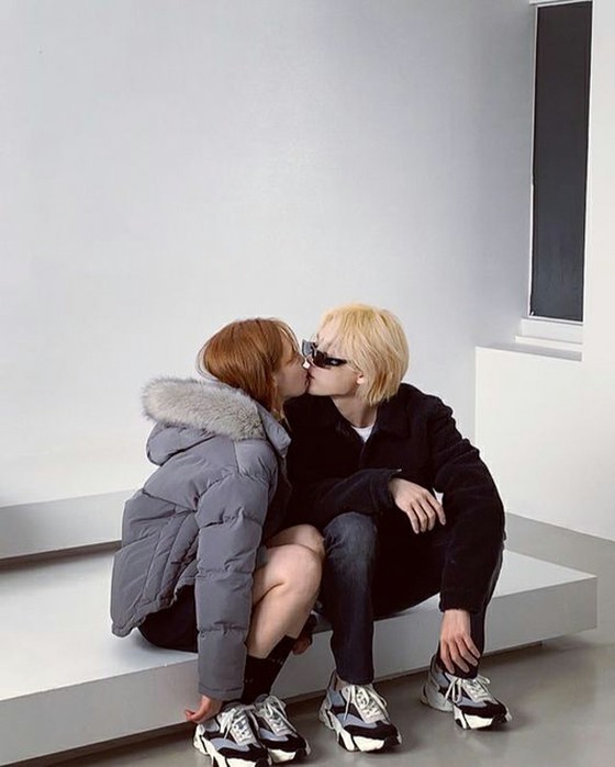 Hyuna Dawn Couple Sweet Kissing Video Released Wow Korea