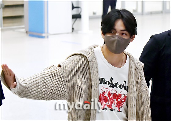 [Photo] "BTS" V returns to Korea with visuals that exceed limits