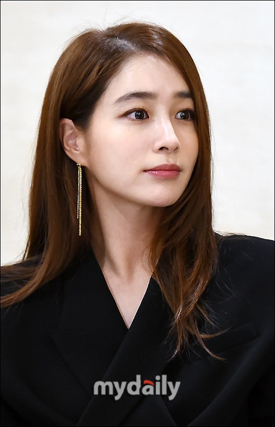 Actress Lee Min Jeong, "a terrible accident that should never happen again" = mourning the Itaewon accident