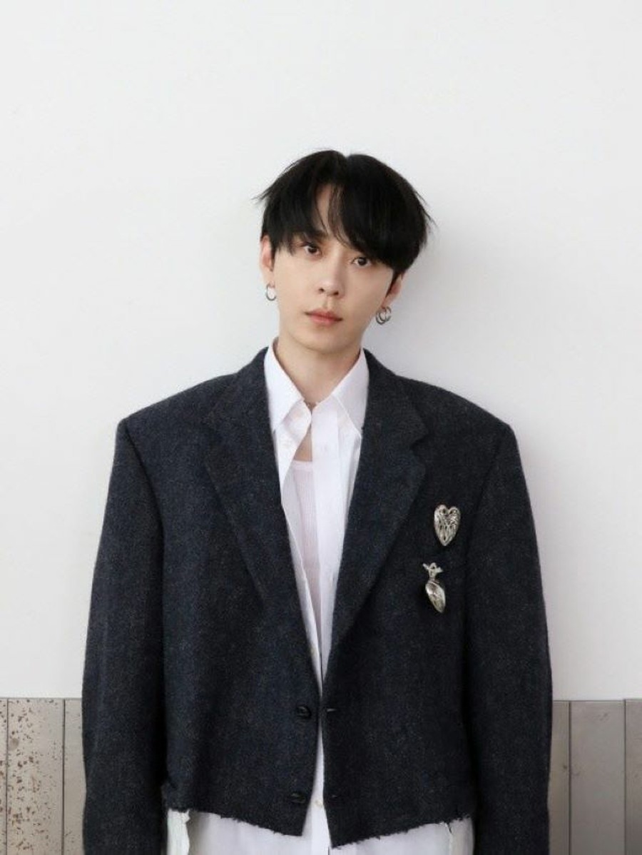 Singer Yong Junhyung (former Highlight), 