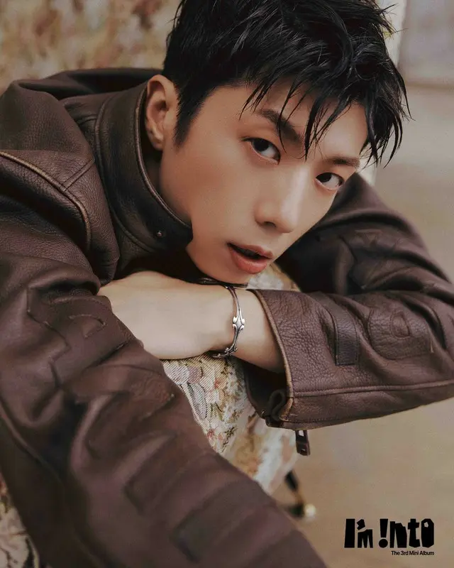 「2PM」ウヨン、スタイリッシュなムード