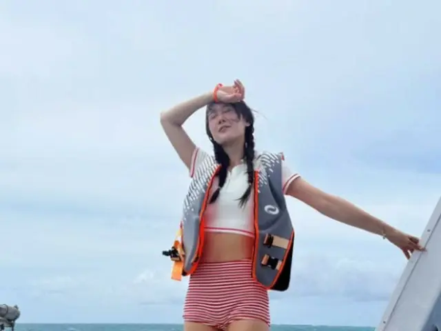 Former "SISTER" member SOYOU shows off her swimsuit look... 10kg weight loss visual