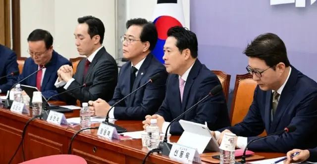 特別検察官の捜査に保守系野党が反発 …「野党への政治工作」と非難＝韓国