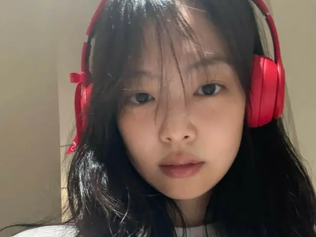BLACKPINK's JENNIE looks like a baby without makeup... Super cute bare face revealed